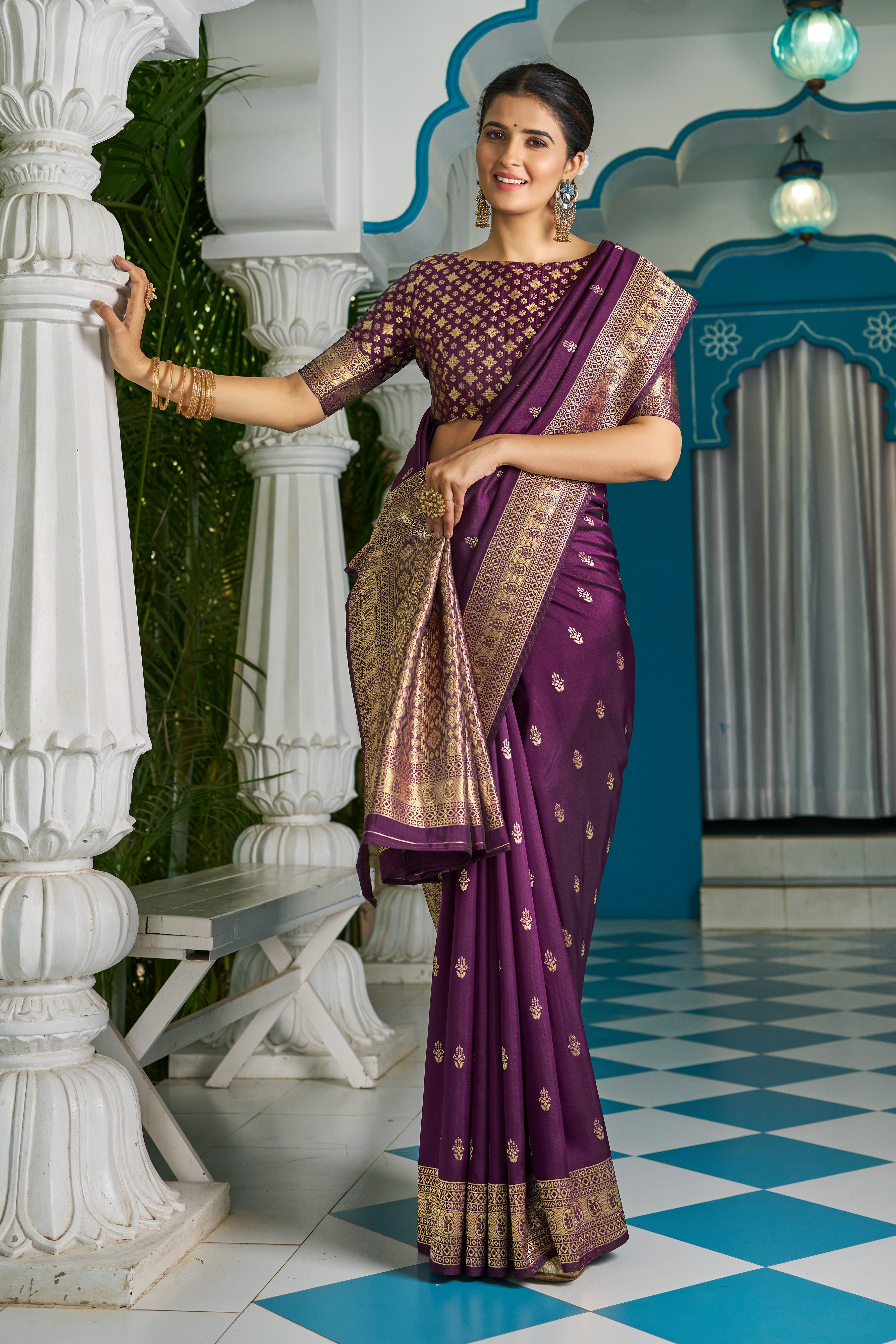 Silk Saree - Perfect for Partywear / Bollywood