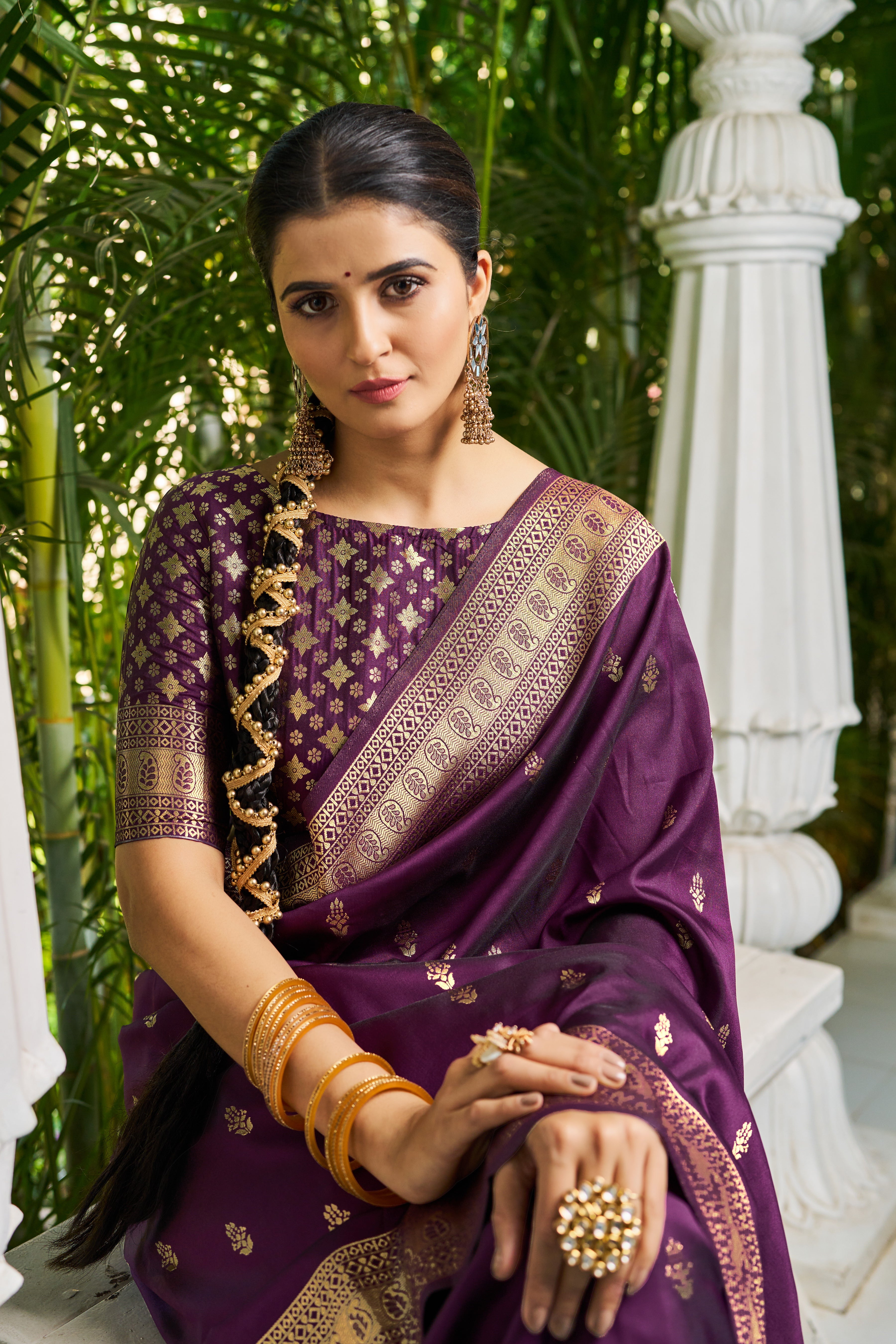 Silk Saree - Perfect for Partywear / Bollywood