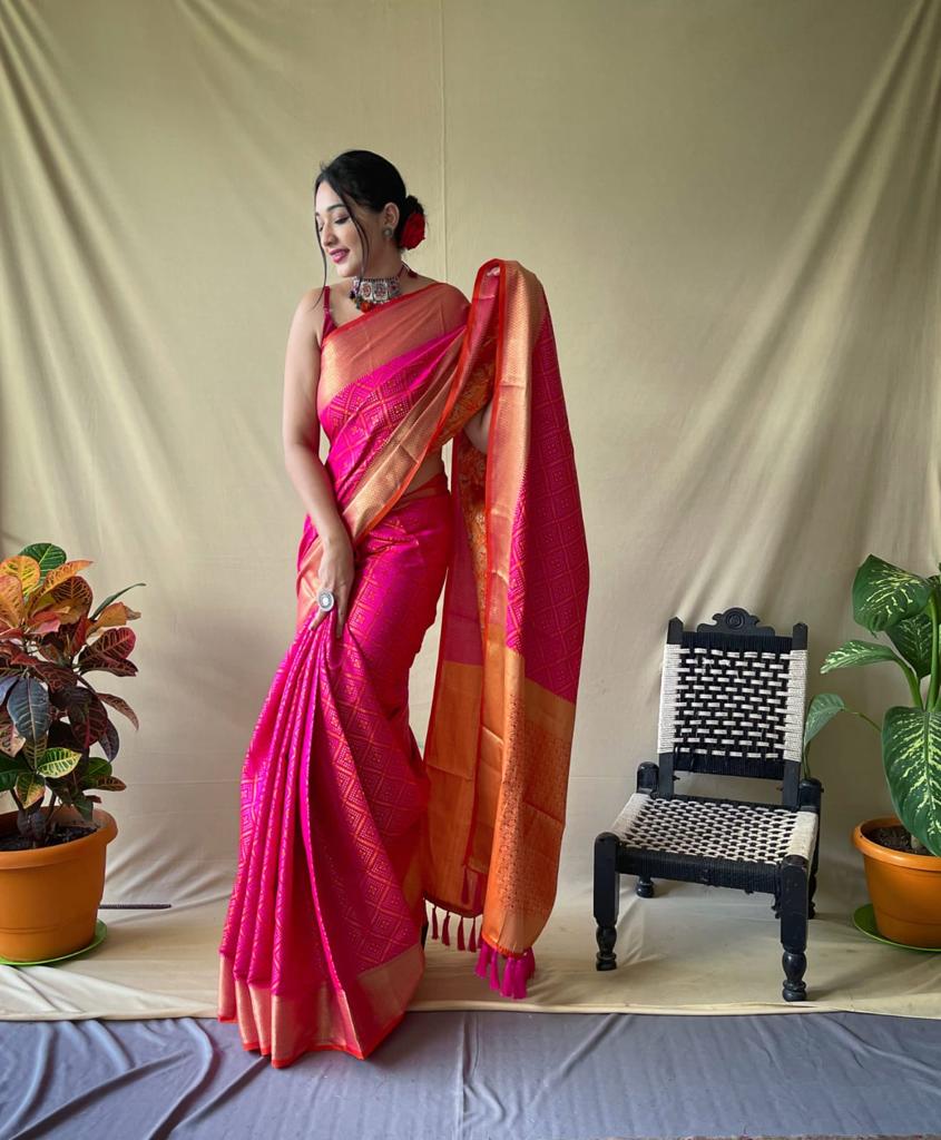 Pure Patola Silk Saree With All Over Contrast Patola Weaved With Contrast Meenakari And Rich Pallu With Tassels Attached Saree in Pink - Perfect for Partywear / Bollywood