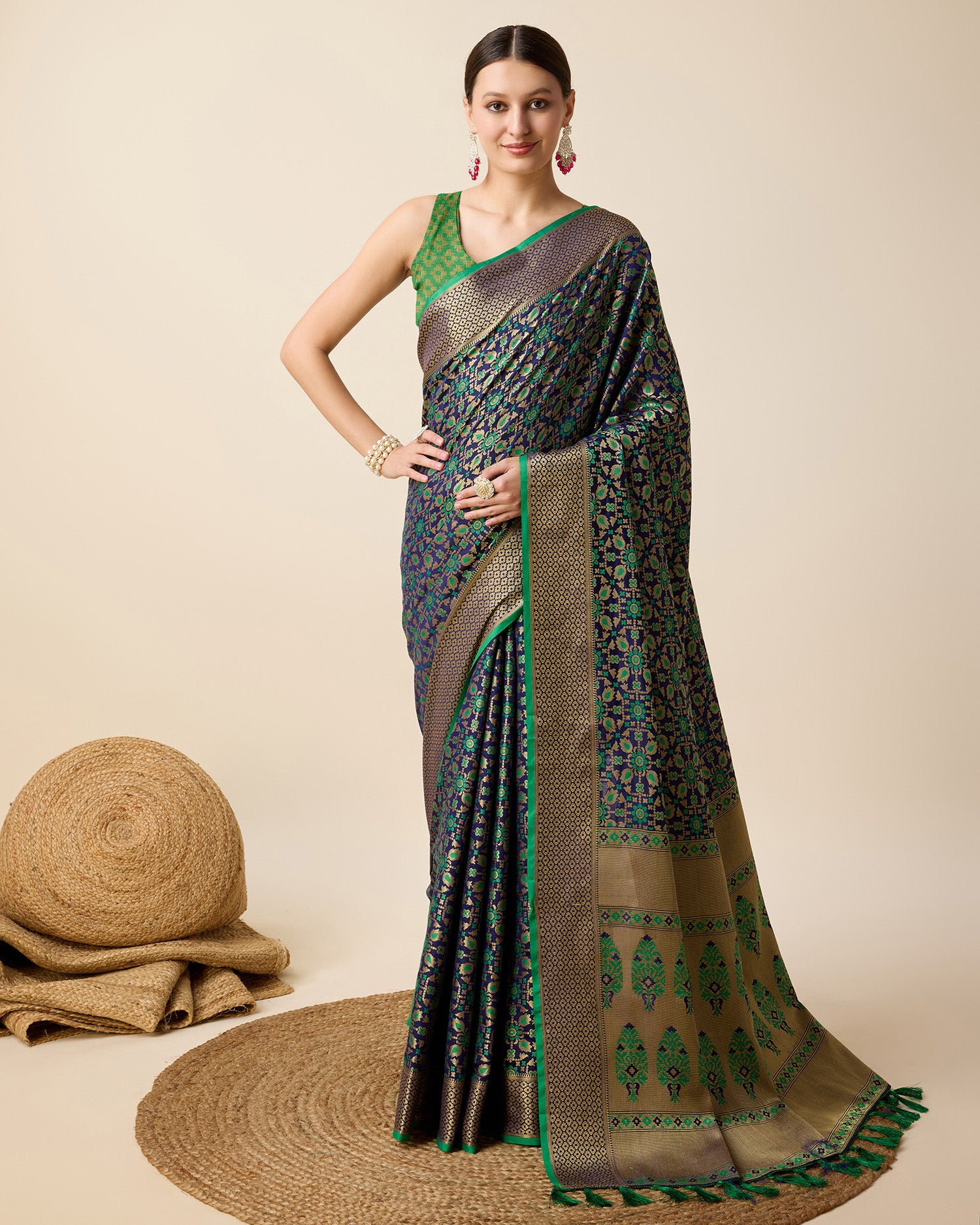 Pure Patola Silk Saree With All Over Contrast Patola Weaved With Contrast Meenakari And Rich Pallu With Tassels Attached Saree in Green - Perfect for Partywear / Bollywood