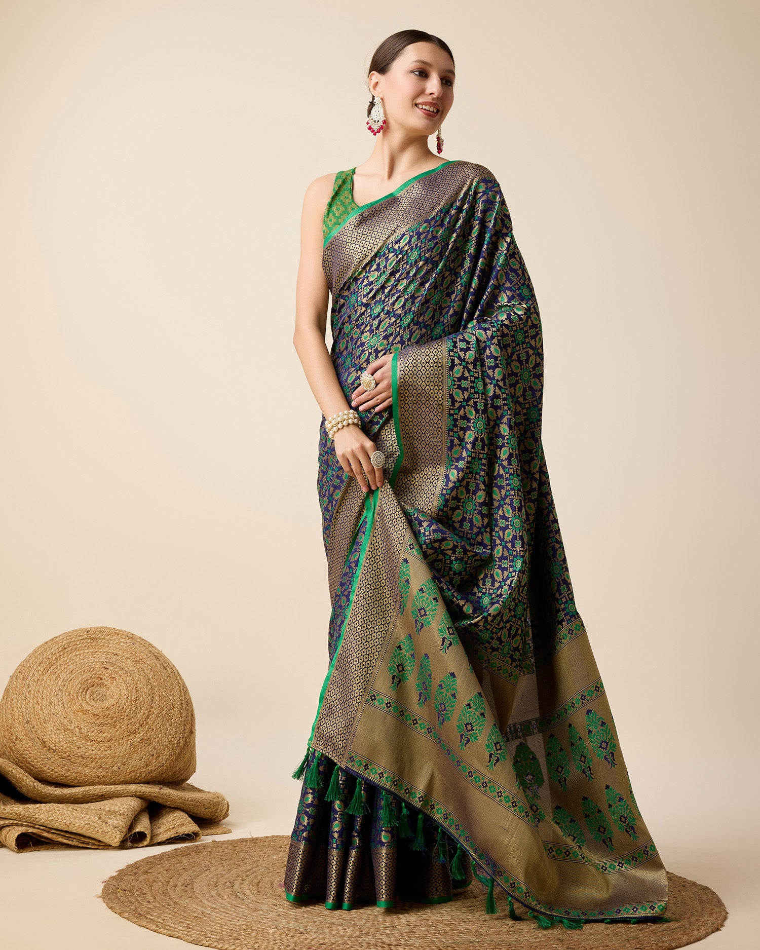 Pure Patola Silk Saree With All Over Contrast Patola Weaved With Contrast Meenakari And Rich Pallu With Tassels Attached Saree in Green - Perfect for Partywear / Bollywood