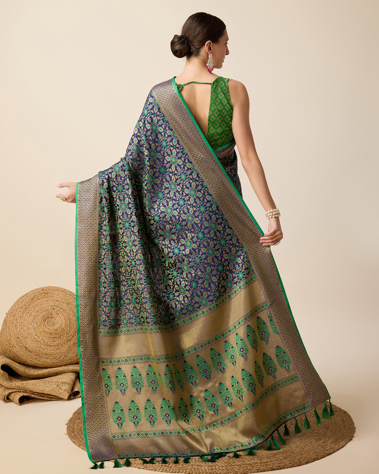 Pure Patola Silk Saree With All Over Contrast Patola Weaved With Contrast Meenakari And Rich Pallu With Tassels Attached Saree in Green - Perfect for Partywear / Bollywood