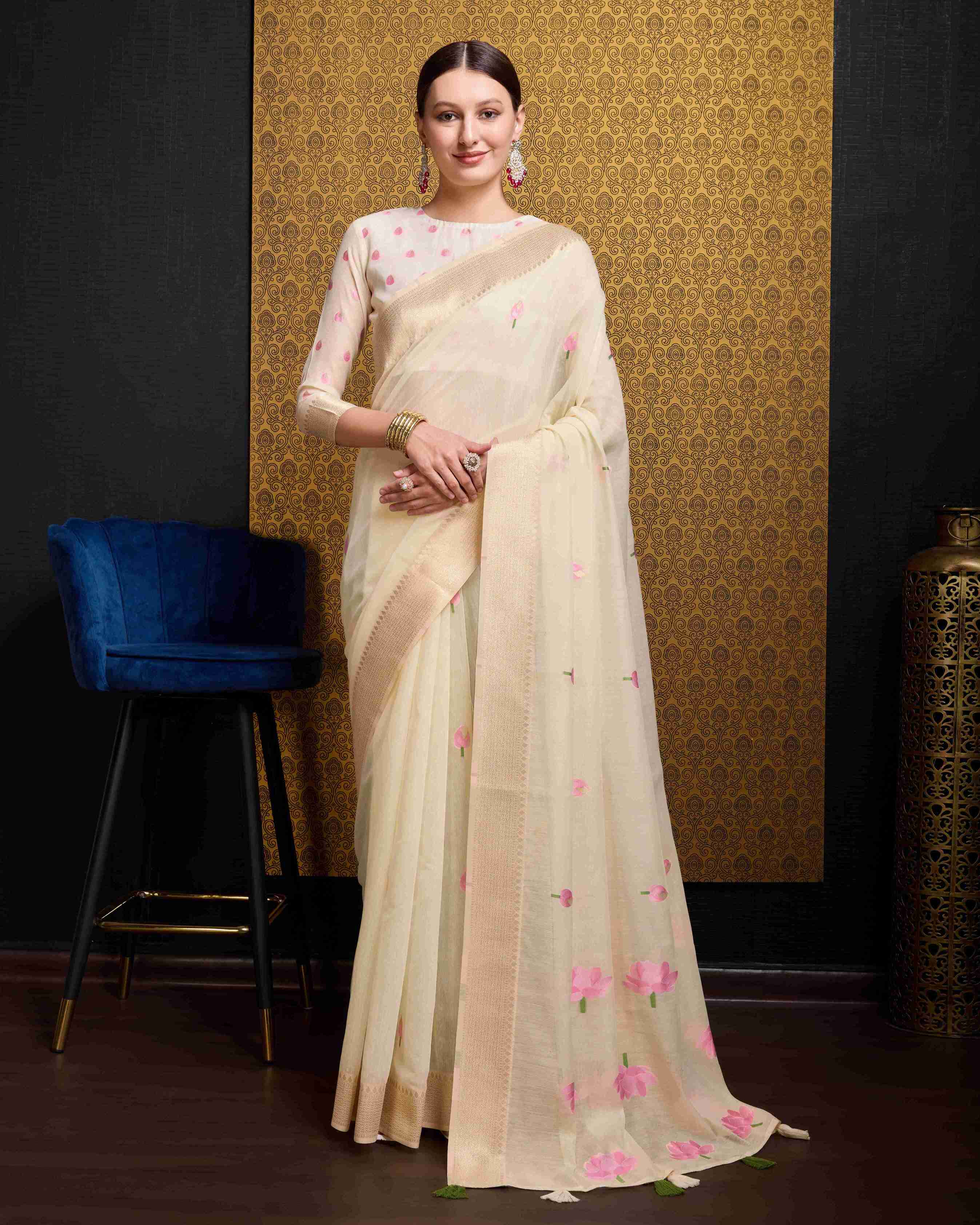 Linen Saree - Perfect for Partywear / Bollywood