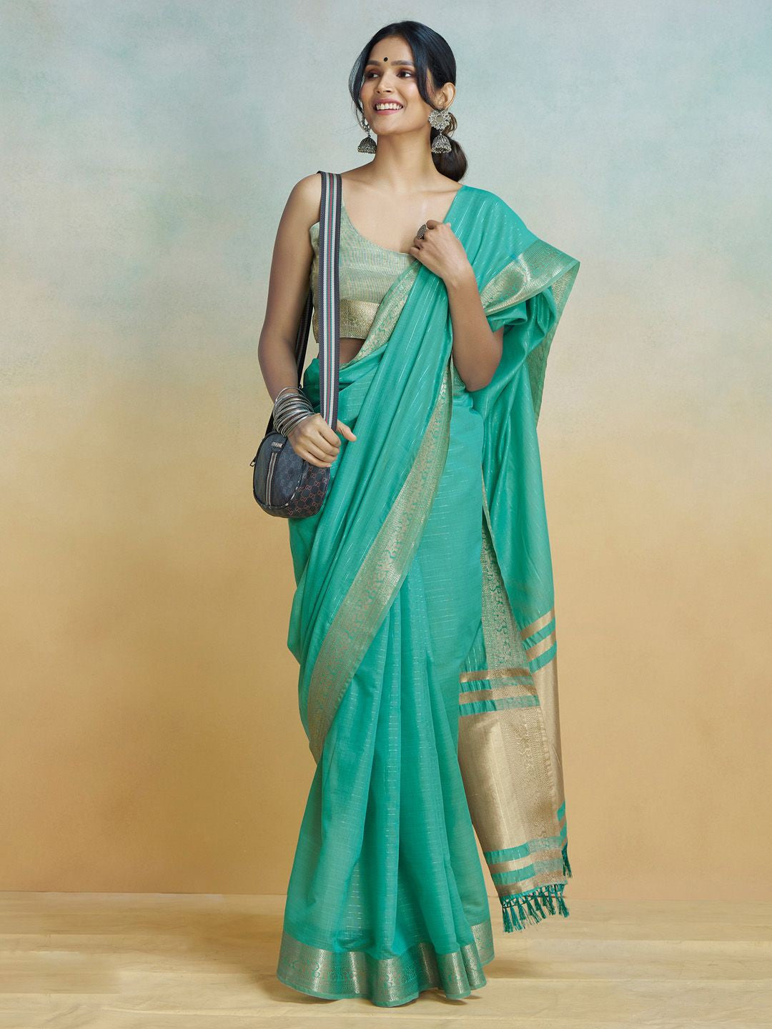 Silk Saree - Perfect for Partywear / Bollywood