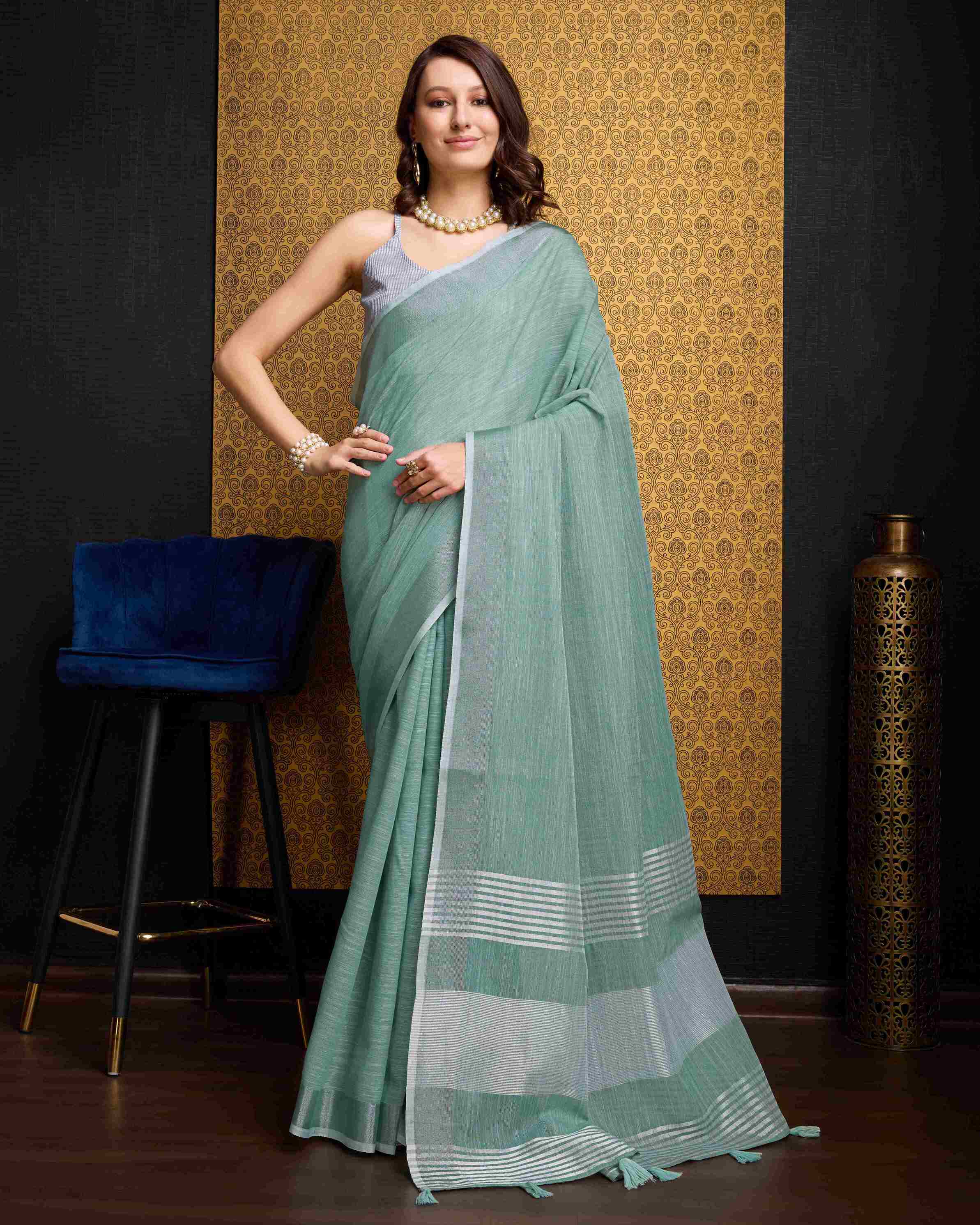 Linen Saree - Perfect for Partywear / Bollywood