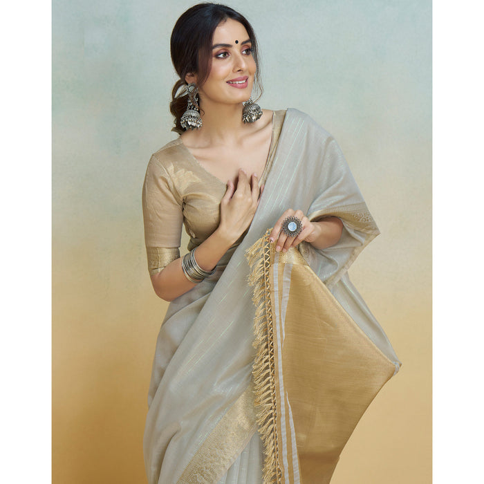 Silk Saree - Perfect for Partywear / Bollywood