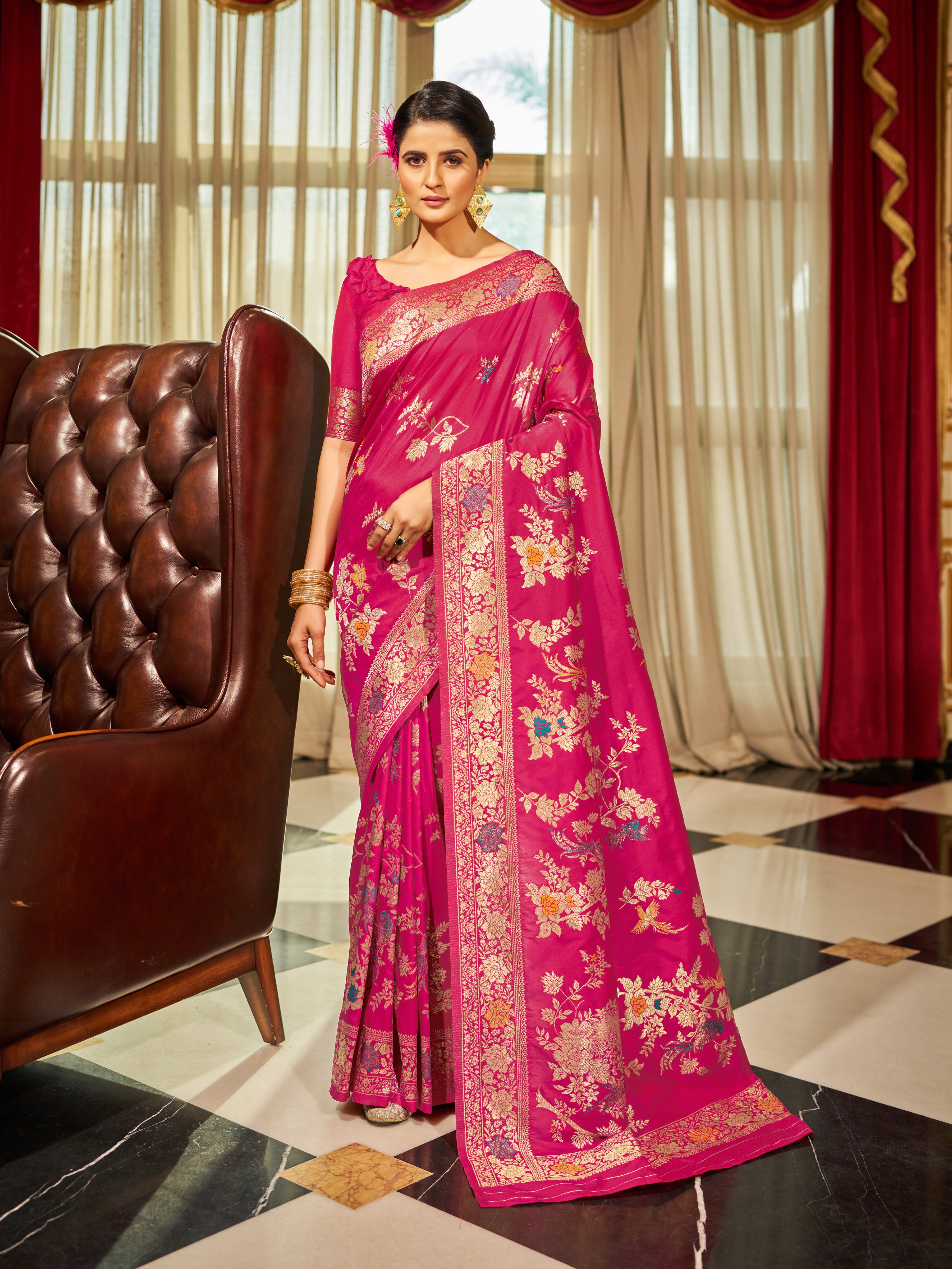 Silk Saree - Perfect for Partywear / Bollywood