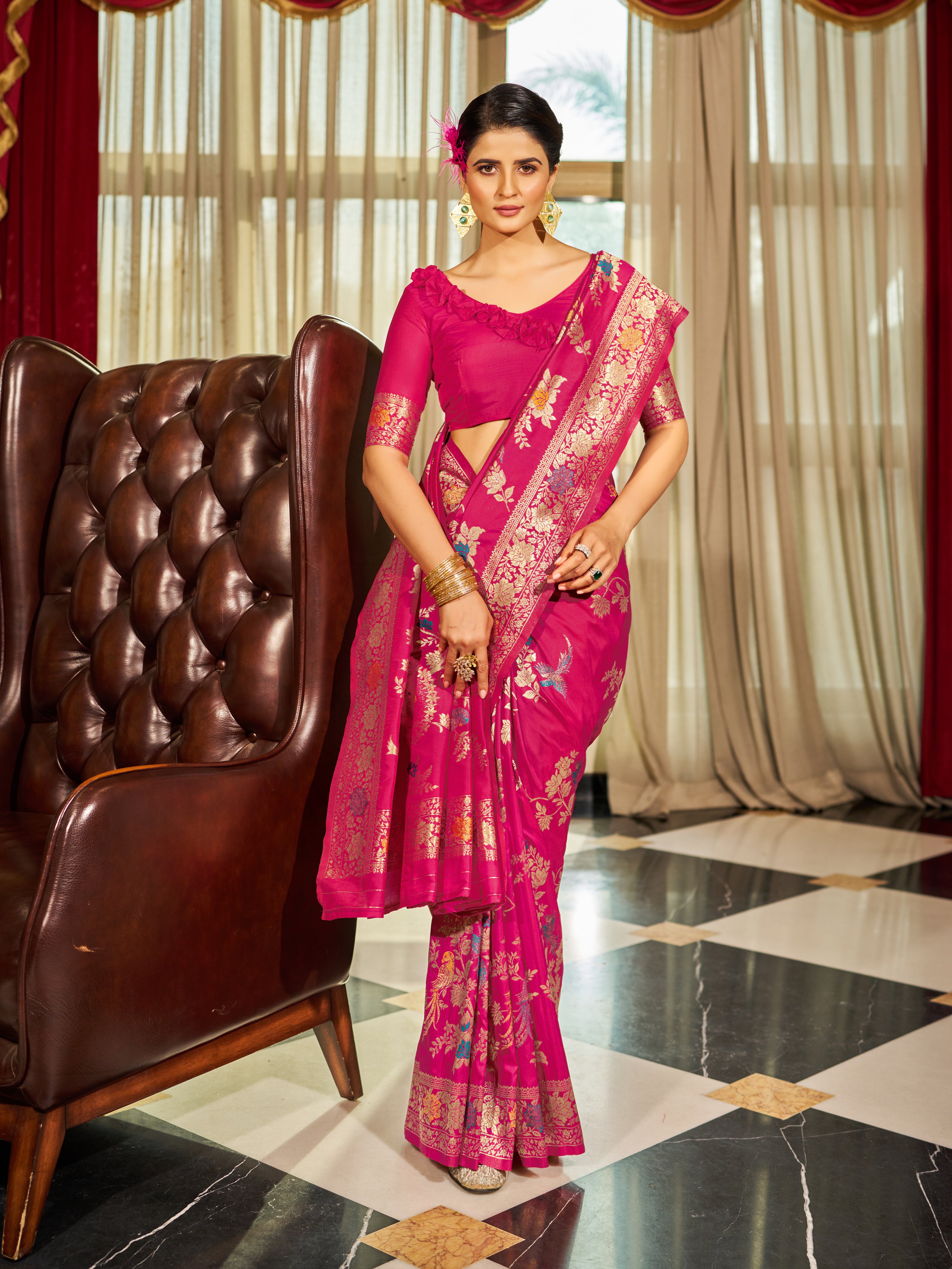 Silk Saree - Perfect for Partywear / Bollywood