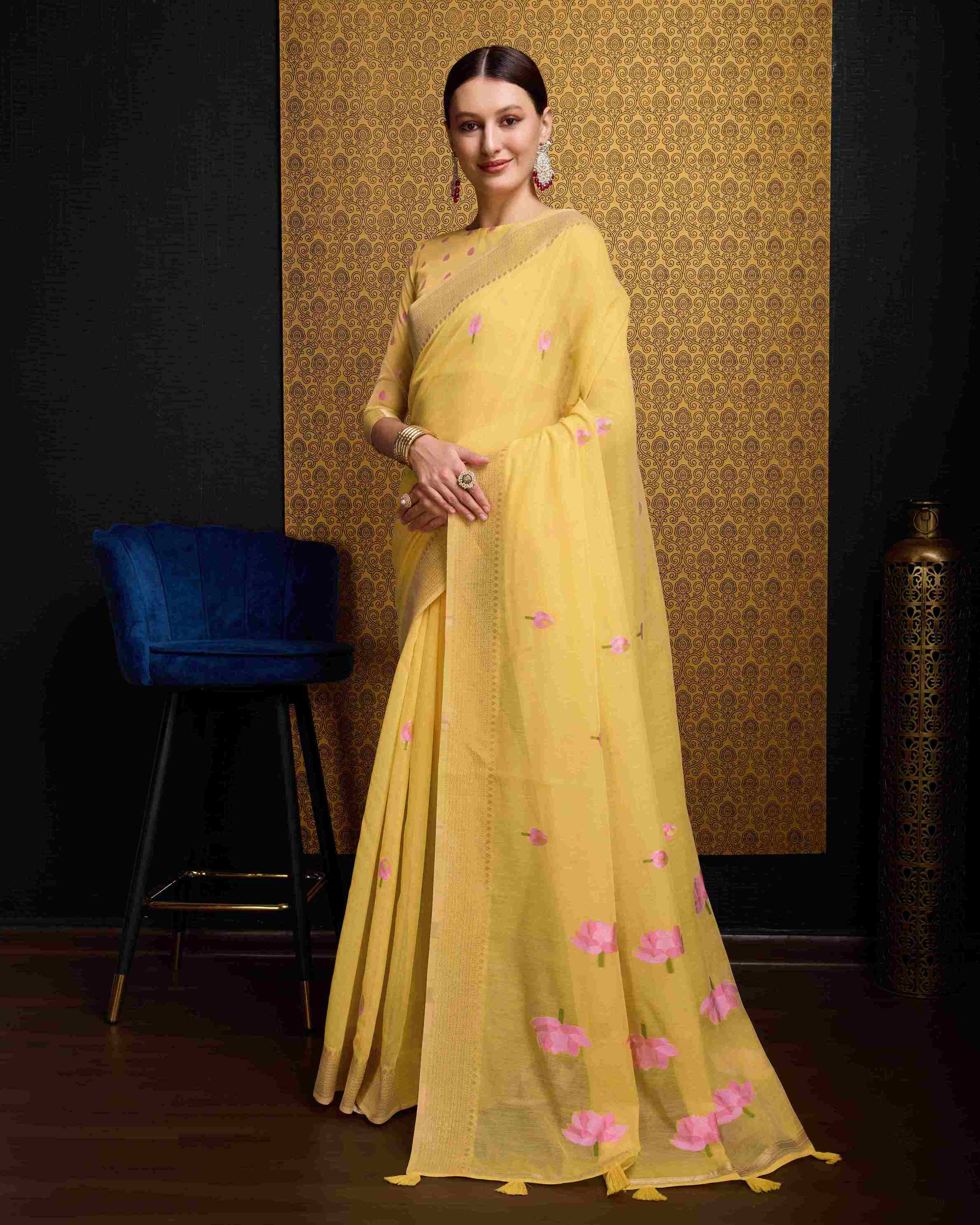 Linen Saree - Perfect for Partywear / Bollywood